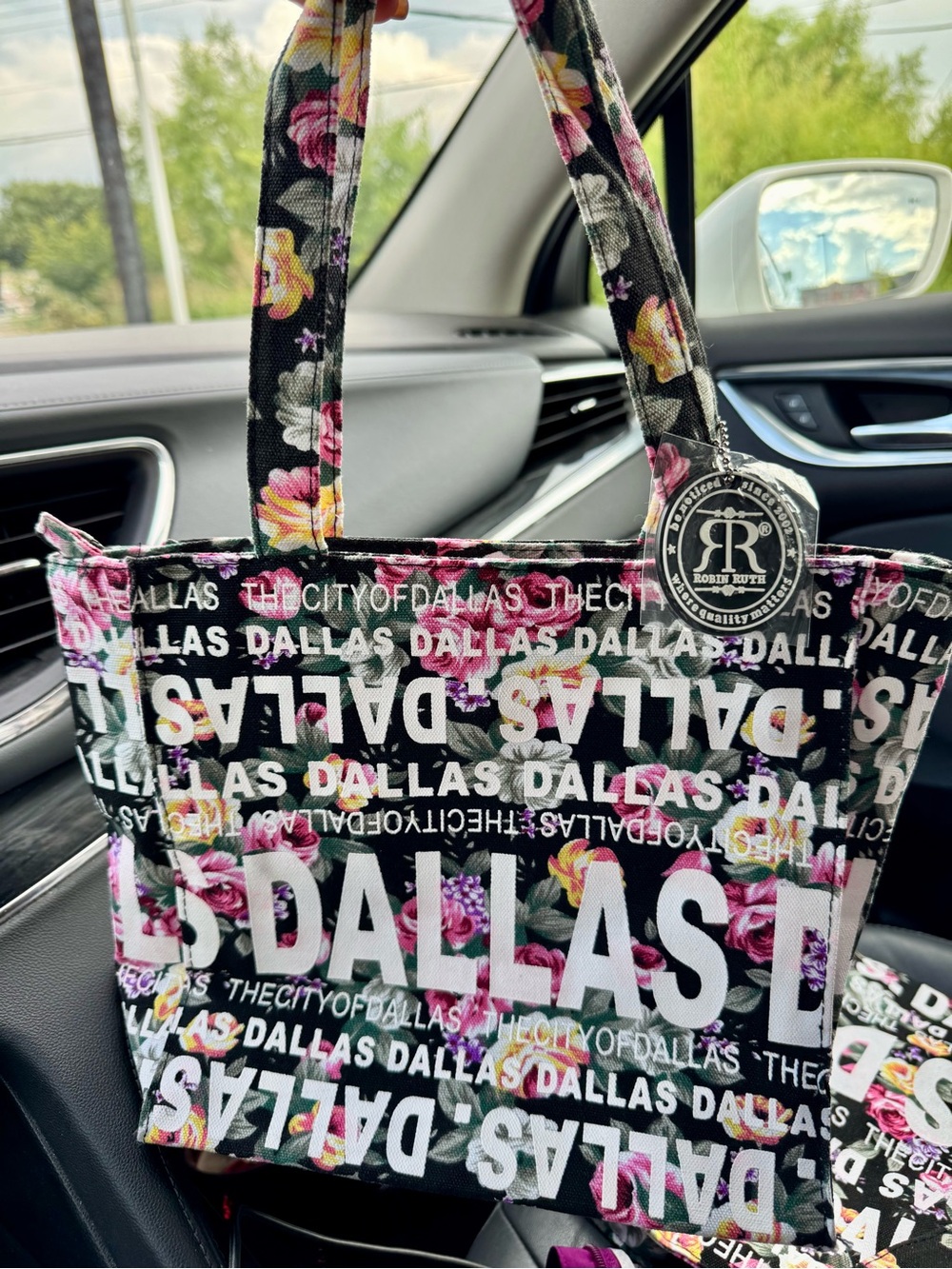 Robin Ruth City of DALLAS Floral Print Tote Bag - Black/Pink NWT